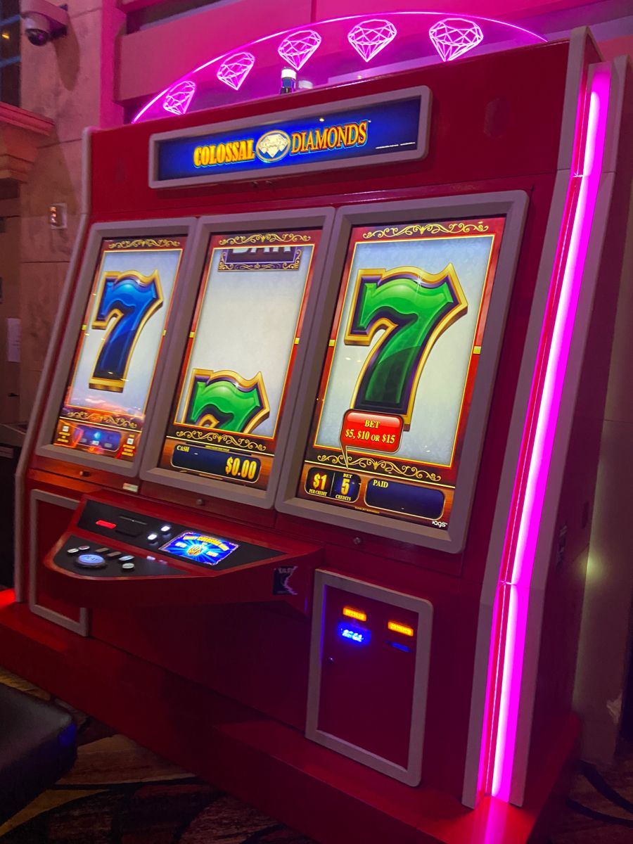 Jackpot Crush کیسینو میں سلاٹ کھیلنا شروع کریں۔